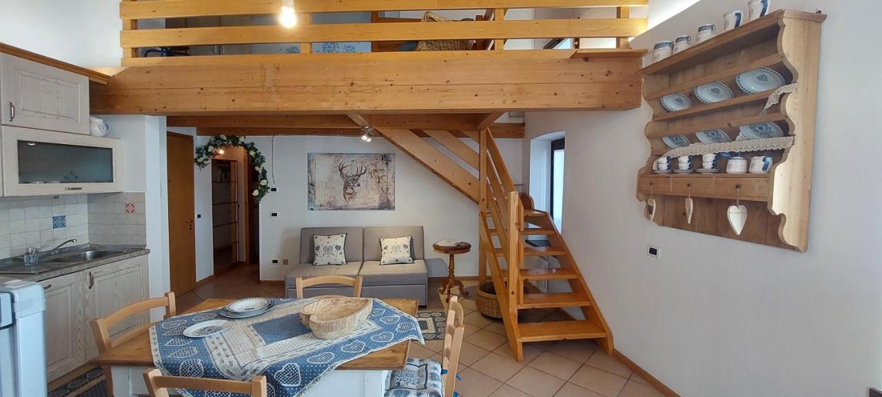 Loft Della Perpetua Di Casa Bernardi, Fuga Romantica Petfriendly Montagnaga  Exteriör bild