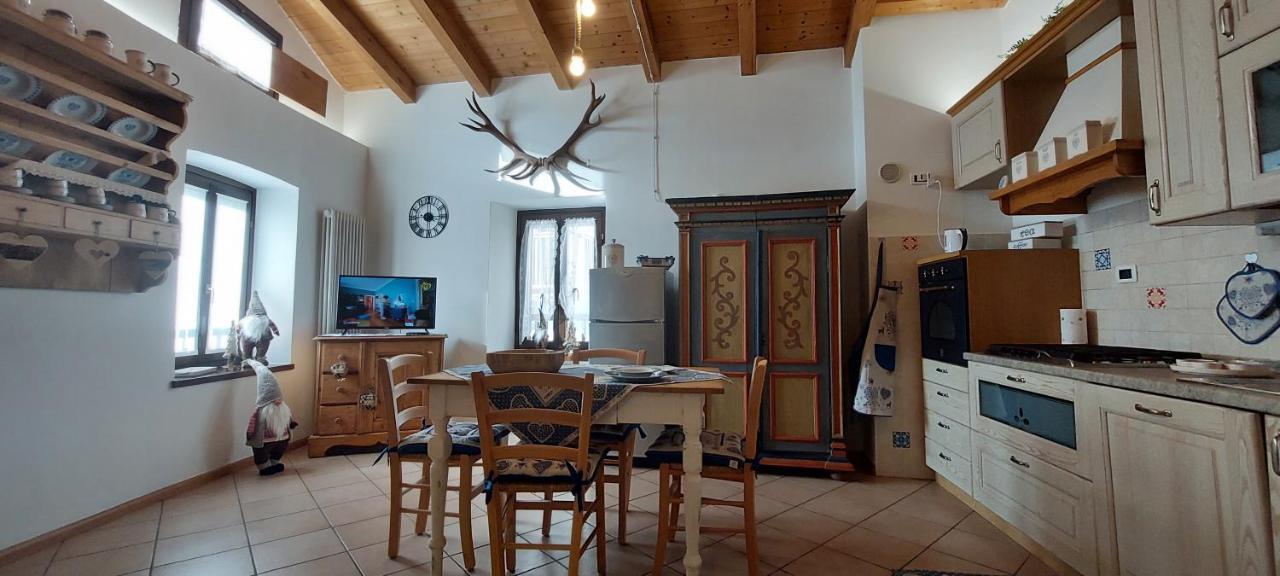 Loft Della Perpetua Di Casa Bernardi, Fuga Romantica Petfriendly Montagnaga  Exteriör bild