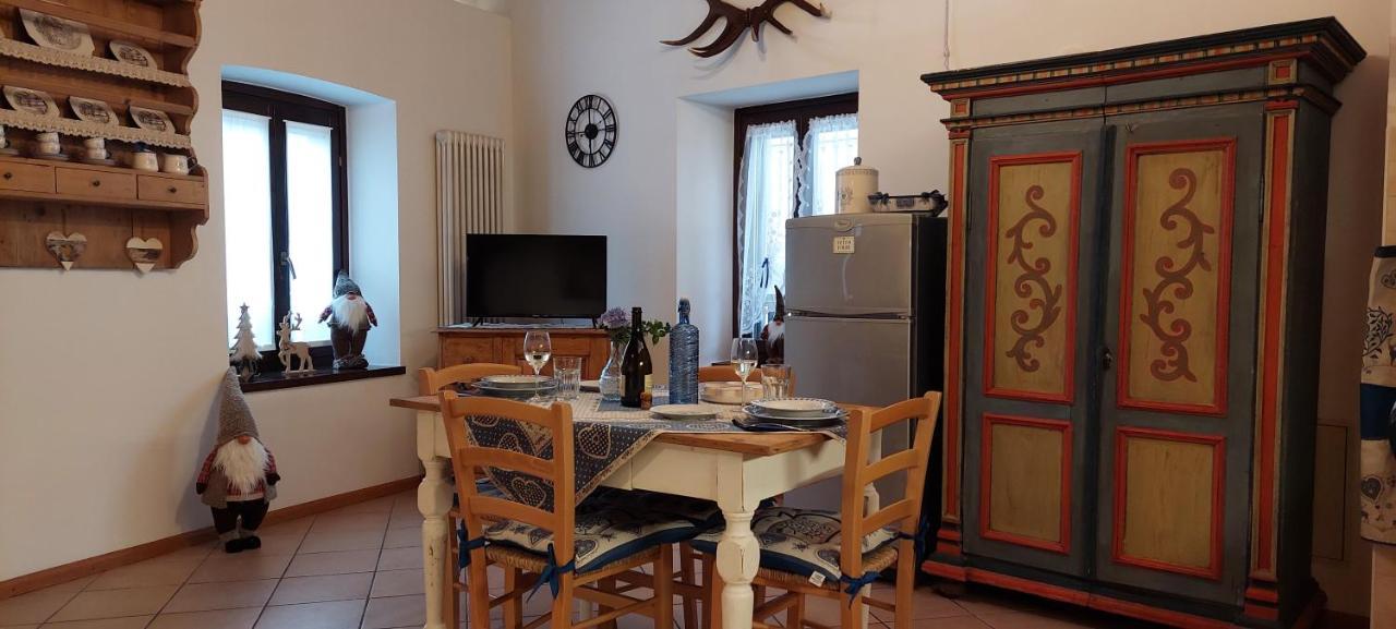 Loft Della Perpetua Di Casa Bernardi, Fuga Romantica Petfriendly Montagnaga  Exteriör bild