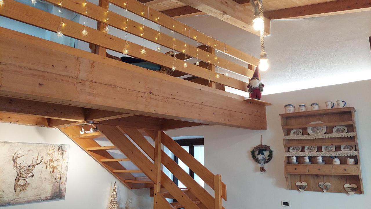 Loft Della Perpetua Di Casa Bernardi, Fuga Romantica Petfriendly Montagnaga  Exteriör bild