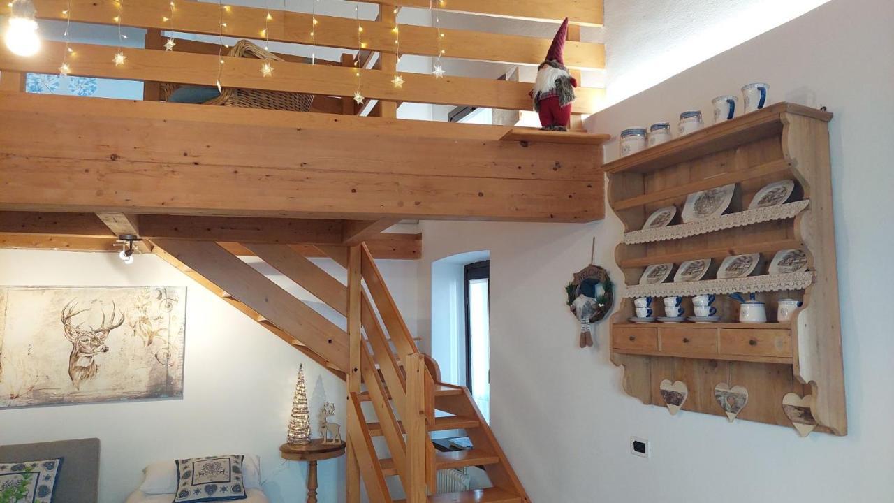 Loft Della Perpetua Di Casa Bernardi, Fuga Romantica Petfriendly Montagnaga  Exteriör bild