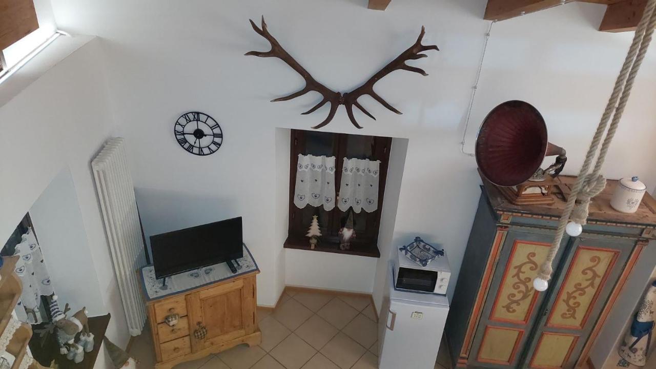 Loft Della Perpetua Di Casa Bernardi, Fuga Romantica Petfriendly Montagnaga  Exteriör bild