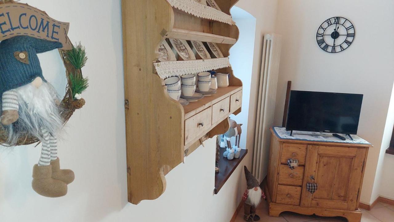 Loft Della Perpetua Di Casa Bernardi, Fuga Romantica Petfriendly Montagnaga  Exteriör bild